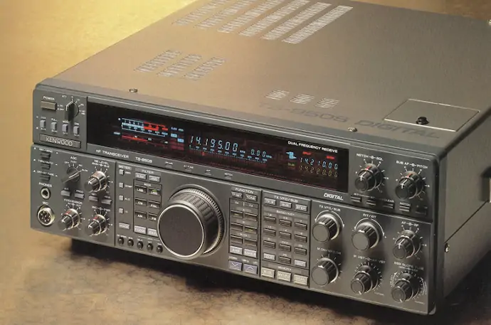 Kenwood TS-950S Specs and Prices | RadioMasterList.com | The Radio 