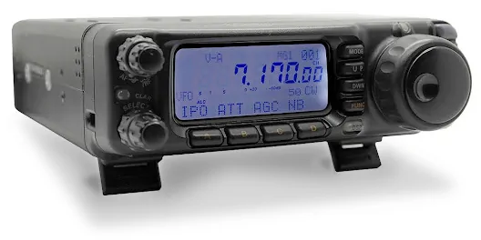 YAESU  FT100